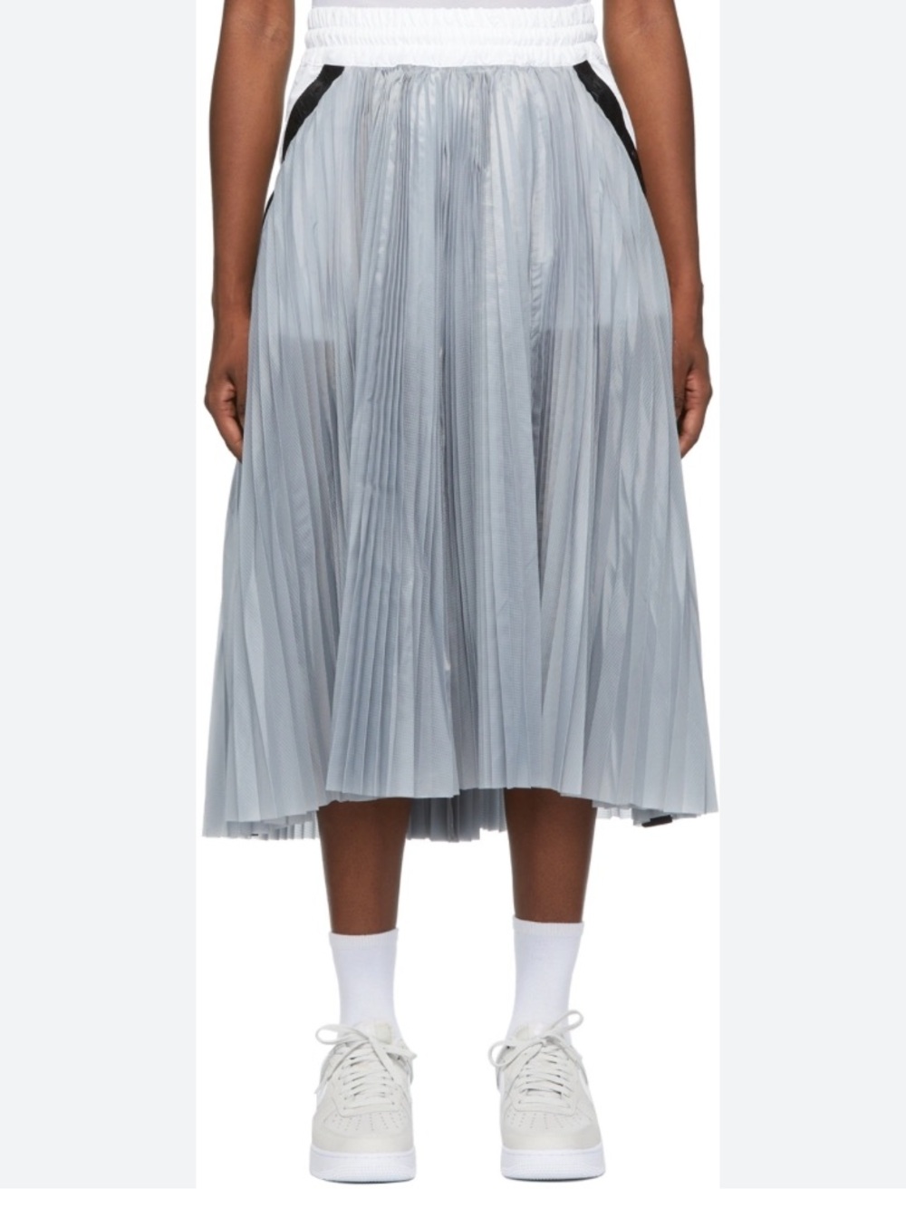 NIKE 🤍🔥Sacai Light Grey Pleated Midi Skirt MEDIUM.